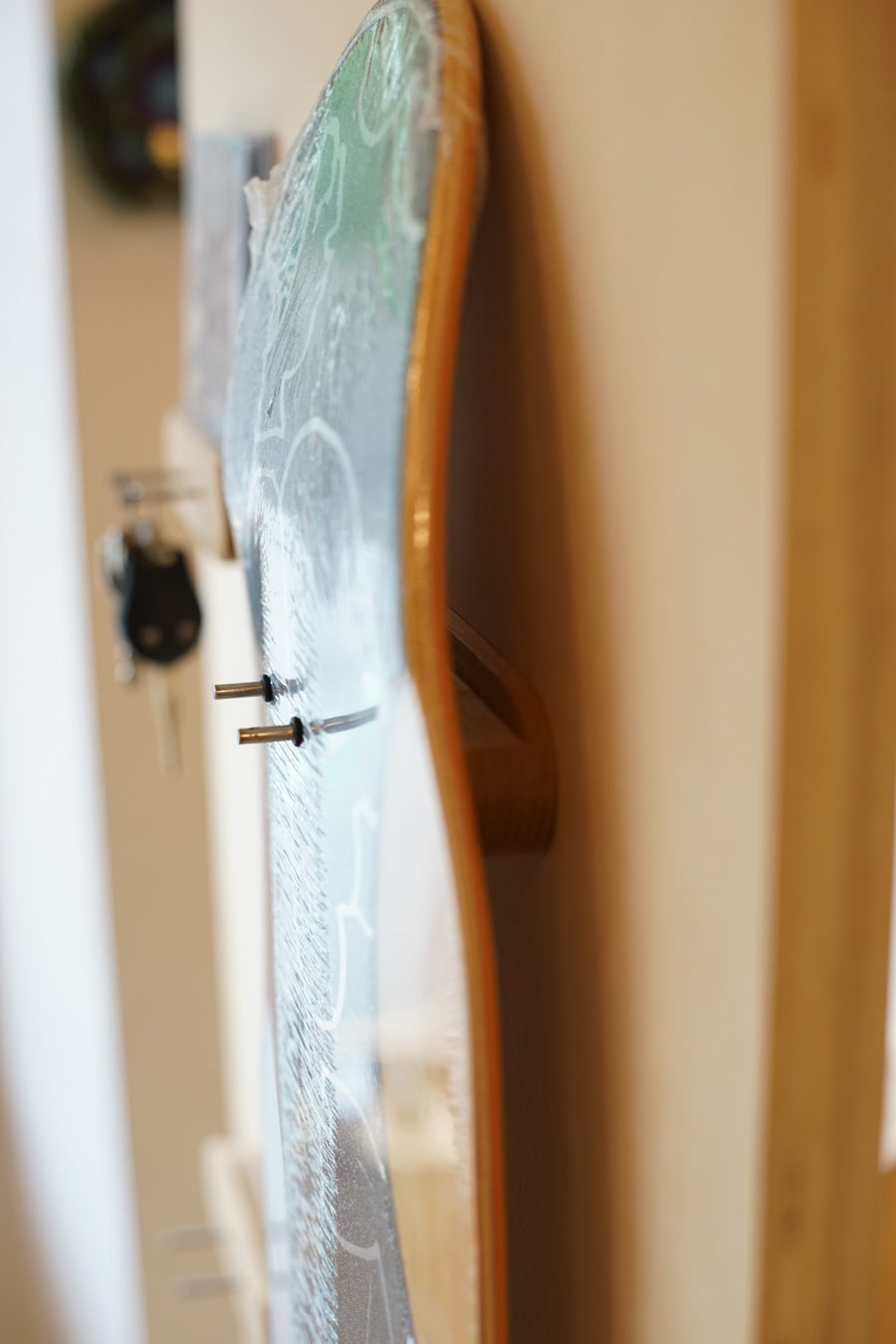 丸太浪 MARUTALO Skateboard hanger