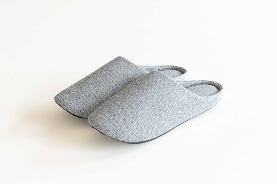 Bird Belly / Slippers - Gray