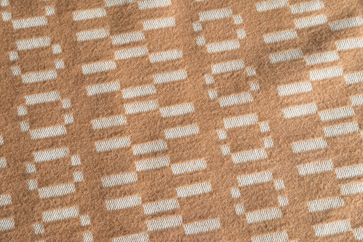 Organic Colored Cotton Blanket - Camel