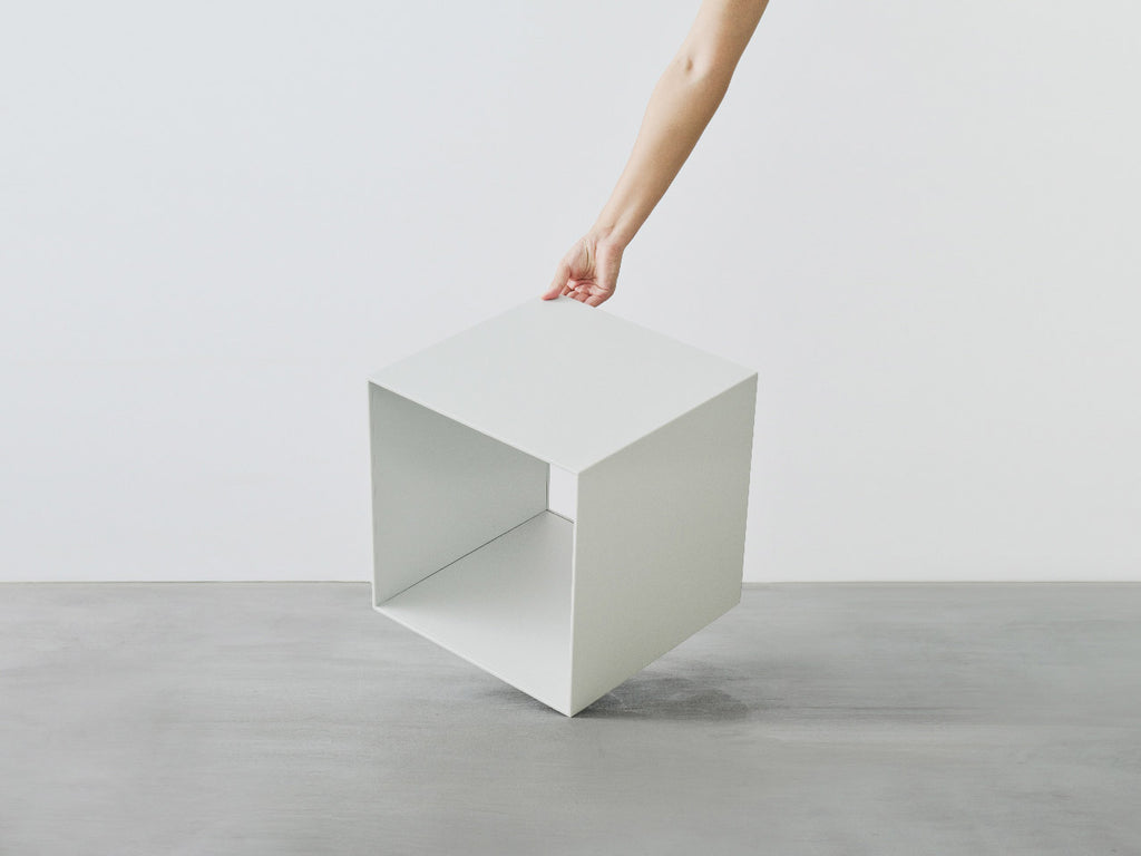 box - white